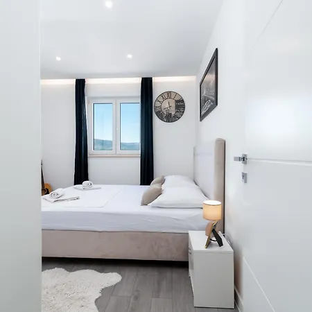 Lazure Serenity Apartman